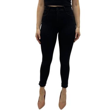 Imagem de Calça Riccieri Skinny em Sarja Feminina-Feminino