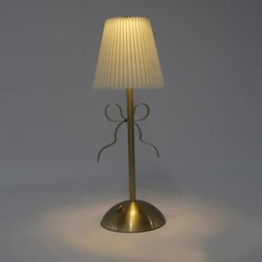 Imagem de Dpofirs Abajur Sem Fio, Abajur Pequeno, de Cabeceira Sensível Ao Toque, Recarregável LED Luz Noturna para Quarto de Meninas, Decoração de Quarto de Princesa, 1200mAh (Amarelo)