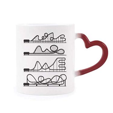 Imagem de Caneca preta com contorno de porta-copos sensível ao calor do parque de diversões, copo de grés que muda de cor vermelha