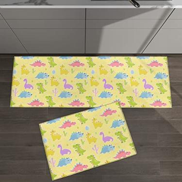 Imagem de Conjunto de 2 tapetes de cozinha desenho animado dinossauro ilustração de cacto colorido para crianças fundo amarelo para tapetes acolchoados de chão tapetes e tapetes antiderrapante absorvente corredor confortável tapete de pé
