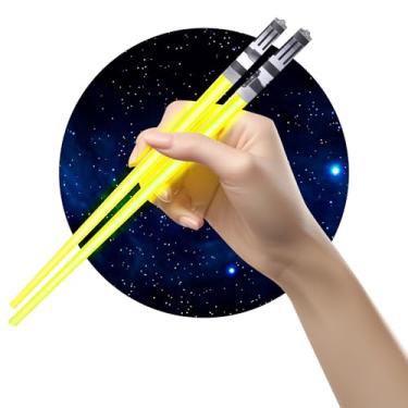 Imagem de Conjuntos com hashis ChopSabers, sabres de luz que acendem, 1 par, amarelo