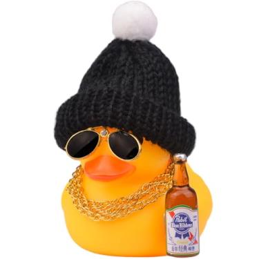 Imagem de MuMyer Decoração de Natal de patos de borracha para painel de carro, lindo pato de borracha de inverno para enfeite de carro com chapéu de malha, óculos de sol, colar, 7,6 cm