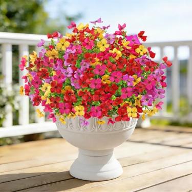 Imagem de UXORSN Plantas e flores artificiais falsas ao ar livre, 12 pacotes primavera verão margaridas falsas com folhas falsas de eucalipto, flores realistas para decoração de jardim, casa, pátio, quintal