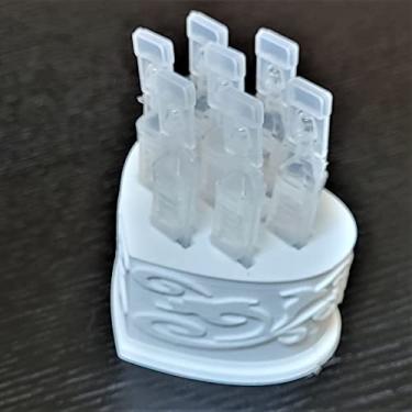 Imagem de Suporte e armazenamento de frascos de colírio de coração - Frascos descartáveis de uso único - Suporte decorativo bonito e funcional para colírio - Znet3D (branco)