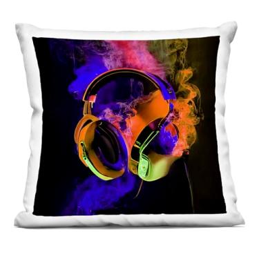 Imagem de Stupell Industries Almofada decorativa impressa para fones de ouvido Power Play, design por Sasha