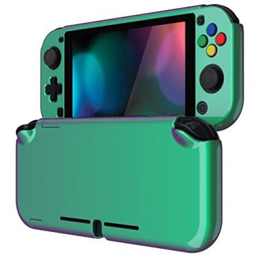 Imagem de eXtremeRate PlayVital Capa protetora brilhante camaleão verde roxo para Nintendo Switch Lite, protetor de capa dura para Nintendo Switch Lite - 1 x protetor de tela de vidro temperado com borda preta incluída