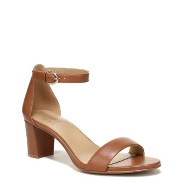 Imagem de Naturalizer Sandália feminina Vera com tira no tornozelo e salto bloco, Chá inglês, 7 Wide