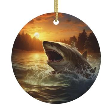 Imagem de Enfeites de Natal com fita dourada, árvore de Natal, pendurar em cerâmica, enfeites redondos de cerâmica ao anoitecer, peixes e enfeites de Natal para árvore de Natal, suprimentos de festa de Natal