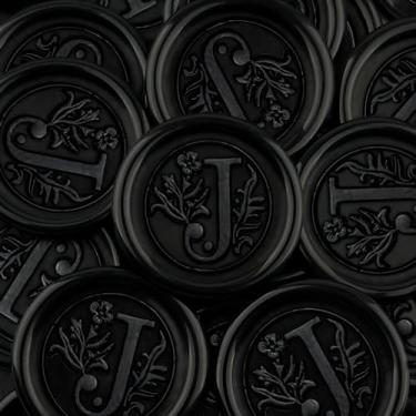 Imagem de WADKOOTO 50 peças de adesivos de lacre de cera preta feitos à mão selos de envelope autoadesivos de cera para convites de festa de casamento, envelope, embrulho de presente, Natal (inicial J, cera