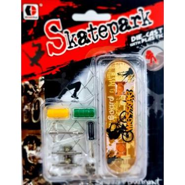 Imagem de Skate de Dedo Custom Master com 7 Acessórios - Die Cast