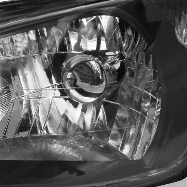 Imagem de Farol Dianteiro Classic 2011 A 2016 Máscara Negra - Automotive Imports