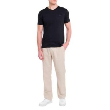 Imagem de Camiseta Calvin Klein Masculina V-Neck Logo Flamê Preta-Masculino