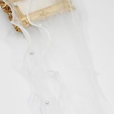 Imagem de Fita de acabamento de babados com borda de renda de 11 cm de largura em tecido de organza branca com apliques de pérolas para costura, artesanato, roupas para animais de estimação, decoração de