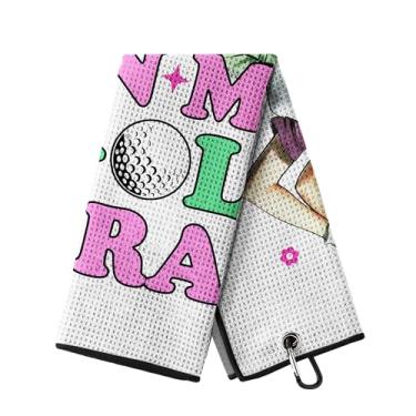 Imagem de PIUFAM Toalhas de golfe impressas para sacos de golfe, toalha de golfe engraçada para mulheres, acessórios de golfe para mulheres, toalha com clipe, toalha com palavras engraçadas para ela, na era do