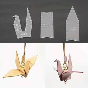 Imagem de 1 conjunto de pingente de couro guindaste de papel em acrílico modelo acrílico para fazer pingente de couro