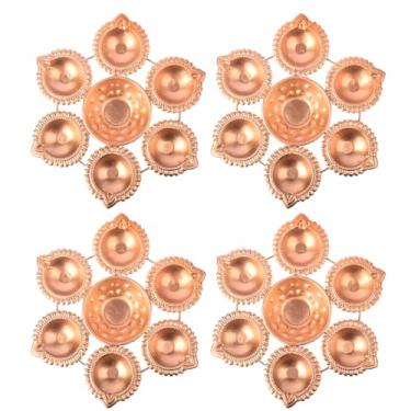 Imagem de SATVIK Urli de metal tradicional para decoração de casa – Conjunto de 4 | Tigelas decorativas de Urli com acabamento antigo para flores flutuantes e Diyas | Peça central de metal Urli para sala de