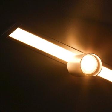 Imagem de Luminária Embutir Taschibra Spire Led Linear 40W Com 2 Spot