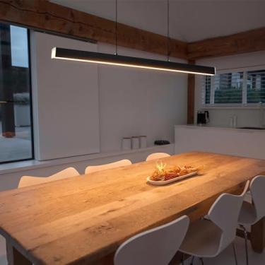 Imagem de Luminária pendente LED regulável com controle remoto para sala de jantar, mesa de jantar, design moderno em formato retangular, ideal para bar, escritório, loja ou sala de estudos (preta, 10