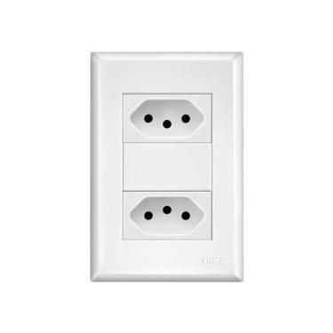 Imagem de Tomada Dupla Fame Evidence 2p+t 20a Com Placa 4x2 Branca - FAME BRASIL