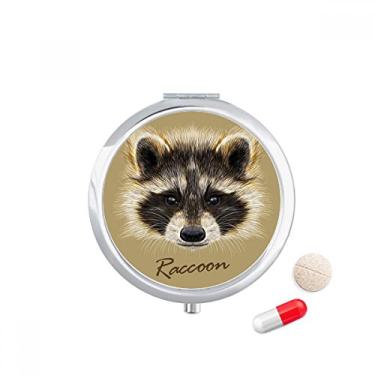 Imagem de Little Mischievous Brown Raccoon Animal Estojo de comprimidos de bolso para remédios e medicamentos, caixa de armazenamento de medicamentos, espelho para presente