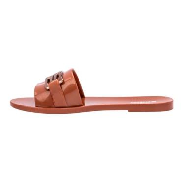 Imagem de Melissa Sandália feminina Babe M Chic – Elegante e leve com palmilha confortável, PVC MelFlex durável e aroma característico de chiclete, Marrom, 7