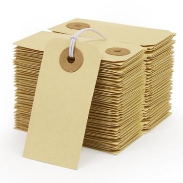 Imagem de Etiquetas de papel Manila com cordão elástico - Coideal 200 peças pequenas etiquetas de preço penduradas orifício reforçado, etiqueta de envio de marcação em branco para pendurar joias de roupas de