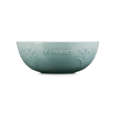 Imagem de MULTI BOWL LE CREUSET JARDIN EM CERAMICA COM RELEVO 3,6L SEA SALT 80040607170003