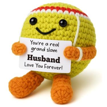 Imagem de YUEYUQIU Presentes para marido da esposa, bola de tênis de crochê feita à mão para marido Grand Slam, presente de aniversário de casamento para ele, presente sentimental de Natal para o melhor marido