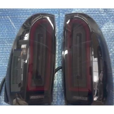 Imagem de GEEGEETOP Kit de montagem de luz traseira de LED sequencial de lente completa para Toyota Tacoma 2005-2015, lanterna traseira preta de LED traseira para lente Plug and Play, substitui OEM 8155004150