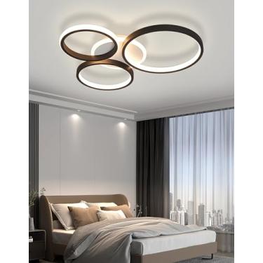 Imagem de Lustre de teto LED moderno com anéis, controle remoto e intensidade de luz ajustável de 3000 a 6000K, ideal para sala de estar, quarto, sala de jantar e escritório (preto, 3+1 anéis).
