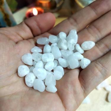 Imagem de Pedra Cristal Leitoso Quartzo Branco Rolada - Proteção e Disposição - 