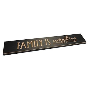 Imagem de The Finishing Touch Placa De Madeira "The Black Family Is Everything", 22" X 3,5" (0,75")