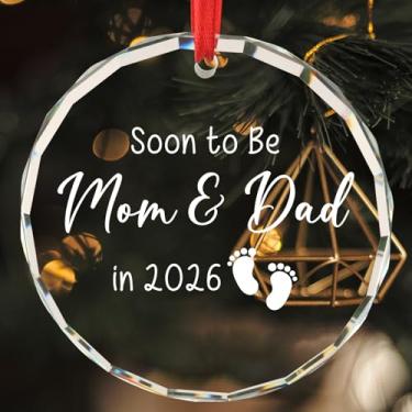 Imagem de Presentes para pais novos para casais que logo serão mamãe e papai 2026 Anúncios de bebê pela primeira vez presentes para futuros pais, decoração de árvore de Natal, enfeite redondo de vidro