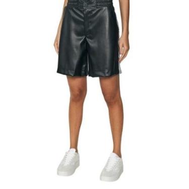 Imagem de Bermuda Colcci em Couro Ecológico Preta Feminina-Feminino