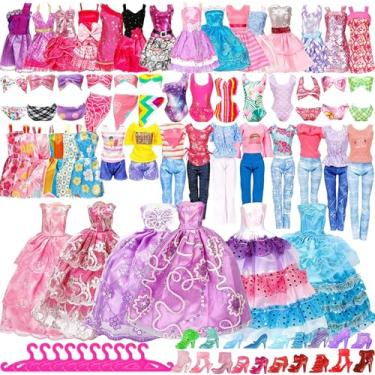 Imagem de Pacote com 50 Roupas e Acessórios de Bonecas Feitos à Mão Inclui Vestidos Noiva Moda Saia Camisetas Calças Bikinis Trajes Banho Sapatos Cabides Alto-Satin Renda Seda Tule Adequado para 28-30cm Ótimo P