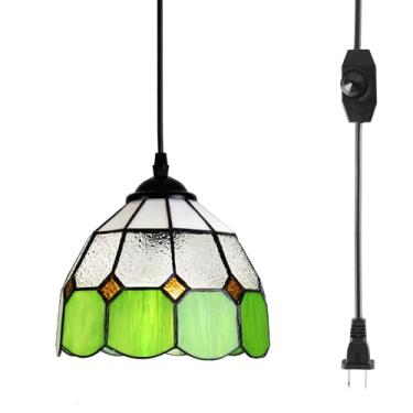 Imagem de HuisMier Luminária pendente de plugue estilo Tiffany, mini lustre verde com cabo de suspensão de 15 pés e interruptor liga/desliga, lâmpada de teto vintage Swag para sala de jantar, quarto, sala de