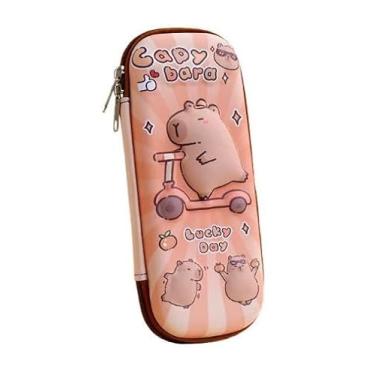 Imagem de Estojo Escolar Capivara – Case Rígido EVA 3D, Unissex – Compartimentos, Bolso em Tela e Elásticos – 2 Modelos (Modelo B – Capy de Patinete)