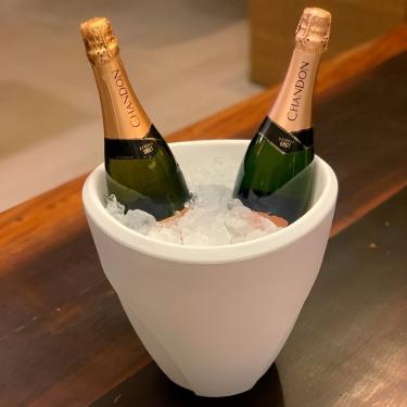 Imagem de Champanheira Elegante 5l - Sofisticação E Praticidade Para Suas Bebidas!