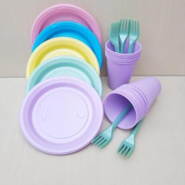 Imagem de Kit Descartável Econômico 150 Itens - Conjunto para Festas com Pratos, Copos e Garfos para Aniversário e Eventos(Candy 3)