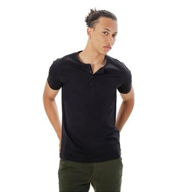 Imagem de Camiseta Masculina Ixória Preta Básica Henley Botões