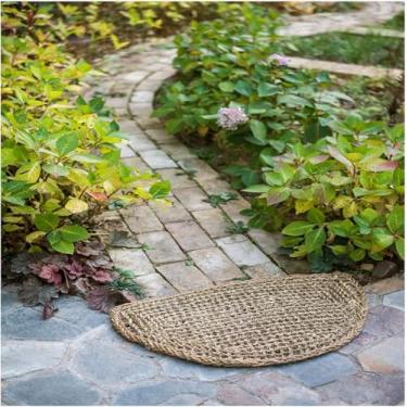 Imagem de Tapete de chão tecido de fibra de grama de óleo natural Capacho frontal de palha meio redondo Tapete de palha trançado Cor natural, tapete de área feito à mão, tapete trançado para casa, car