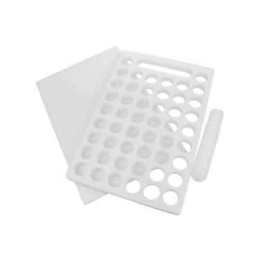 Imagem de Placa porcionadora de doces 19x28cm 50 furos 10g - solrac