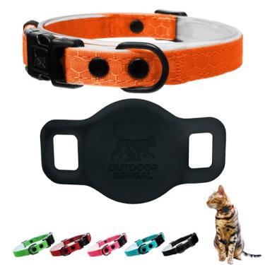Imagem de Coleira para gatos de liberação rápida + suporte para AirTag da OutdoorBengal - com acolchoamento macio, exterior de tecido tático, opções de cores naturais e neon, compatível com Moto Tag (laranja