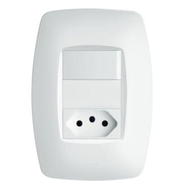 Imagem de Conjunto Interruptor Simples + Tomada 2p+t 10a 250 Volts Elegance - 2260 - Fame Cj.inter.simp.+tomada 2p+t 10a-250v Eleg