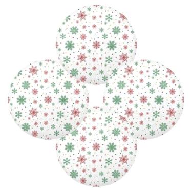 Imagem de Wassud Jogo americano conjunto de 4 tapetes redondos de flocos de neve vermelhos e verdes para cozinha e jantar tapetes laváveis resistentes ao calor para decoração de mesa 39 cm