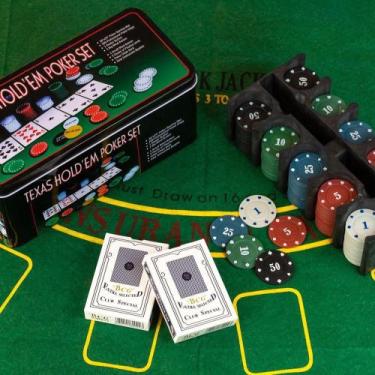 Jogo de Poker Profissional Estojo de Metal com 100 Fichas + 2 Baralhos  Unidade - Rocie/ WX Gift - WX Gift Beleza