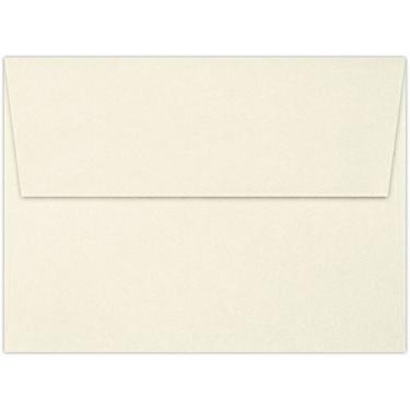 Imagem de Envelopes de convite A6 (10,5 x 16,5 cm) - Strathmore Premium Wove 36 kg. Branco natural (50 unidades) | Perfeito para convites, anúncios, cartões de envio, fotos 10 x 15 cm | 4875-80NW-50