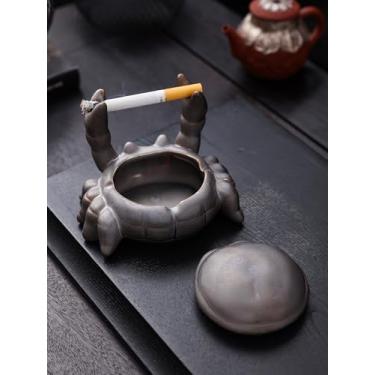 Imagem de Cinzeiro de cerâmica de caranguejo com tampa, cinzeiro engraçado para decoração de mesa, cinzeiros fofos à prova de vento, suporte de cigarro e suporte de caneta para uso externo/interno, suporte de
