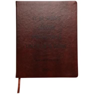 Imagem de WORLD TRAVELER Agenda 2026 semanal e mensal – 20 x 25 cm, capa dura, agenda de janeiro e dezembro, agenda diária 2026, tamanho 20 x 25, marrom/impossível