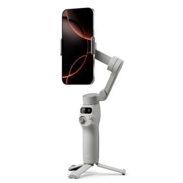 Imagem de Estabilizador DJI Osmo Mobile 7 Triaxial com Tripé Integrado e Design Magnético Cinza